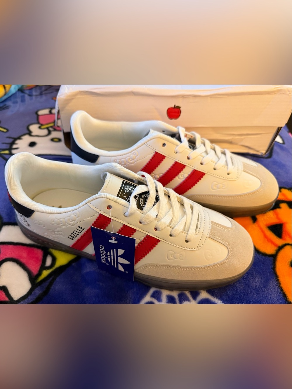 NWT Adidas x Hello Kitty Gazelle Women’s Sneakers — White with Red Stripes